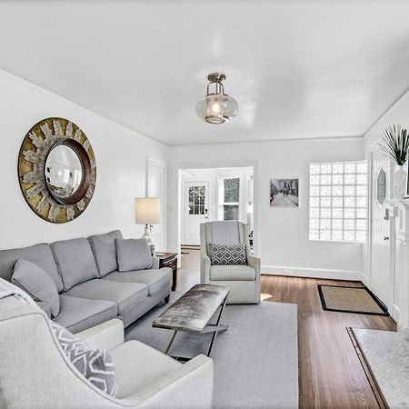 Modern Gem In Columbia Villa Екстериор снимка