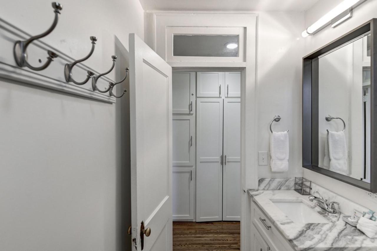 Modern Gem In Columbia Villa Екстериор снимка